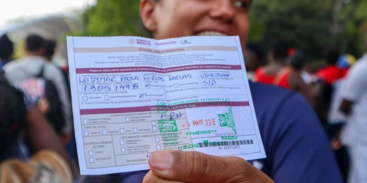 Aumentar las visas migratorias, la prioridad de Ebrard si llega a ser presidente en 2024