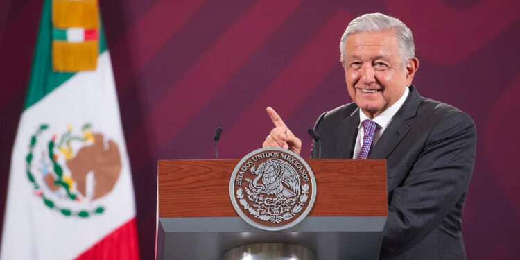 Poder Judicial está tomado por la “delincuencia organizada”: AMLO