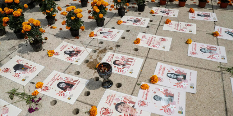 Con 16 periodistas asesinados, 2022 fue el año más violento contra la prensa en México