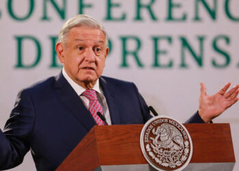 López Obrador pide a ‘corcholatas’ de Morena enfocarse en elecciones de Edomex y Coahuila