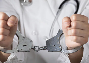 Vinculan a proceso a médico Hernán “L” y continúa la prohibición a realizar cirugías bariátricas