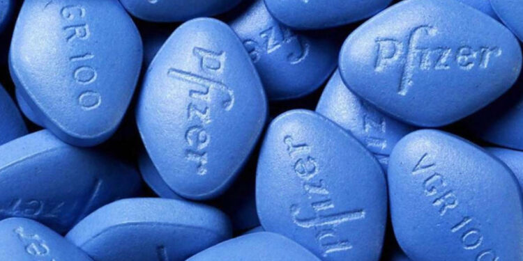Hombre mezcla drogas con viagra ‘para más placer’; podrían amputarle órgano sexual