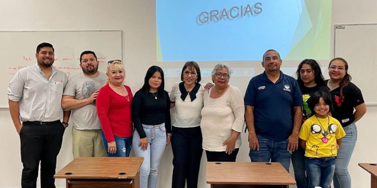 Oliver Guerrero Muñoz de “Gomi Locas al Oliver”, es el emprendedor más joven en el programa “Emprende Sedectur”