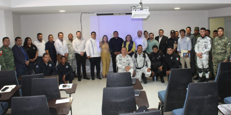 Elementos de los tres niveles de Gobierno participan en conversatorio sobre el Sistema de justicia Penal