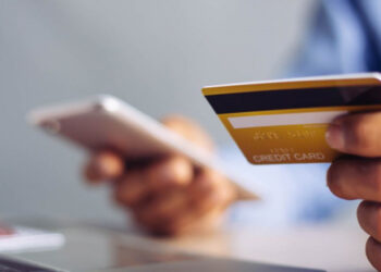 Por qué no debes hacer transferencias bancarias en estos 6 días del año