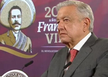 AMLO revela nueva versión de la tragedia migrante en Ciudad Juárez: “Quien tenía la llave no abrió”