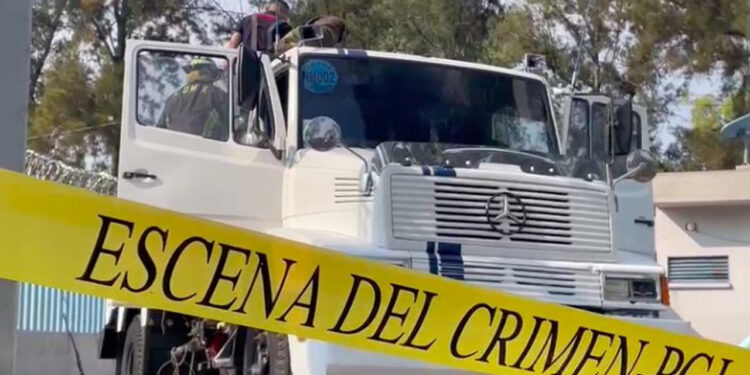 Shock en Coyoacán: encuentran el cuerpo de una mujer dentro de una pipa de agua
