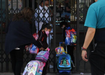 SEP cancela clases y arma megapuente por el día de las madres: ¿Qué estados faltarán a clases?