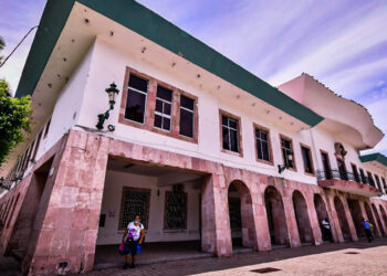 Mamás del Gobierno Municipal de Mazatlán tendrán día de asueto este 10 de mayo