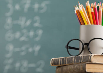 ¿Hay puente el 15 de mayo por el Día del Maestro?