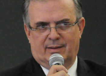 Ebrard dará a conocer propuesta para elegir al candidato presidencial de Morena