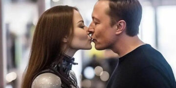 Elon Musk besando a una robot ¿Es real?
