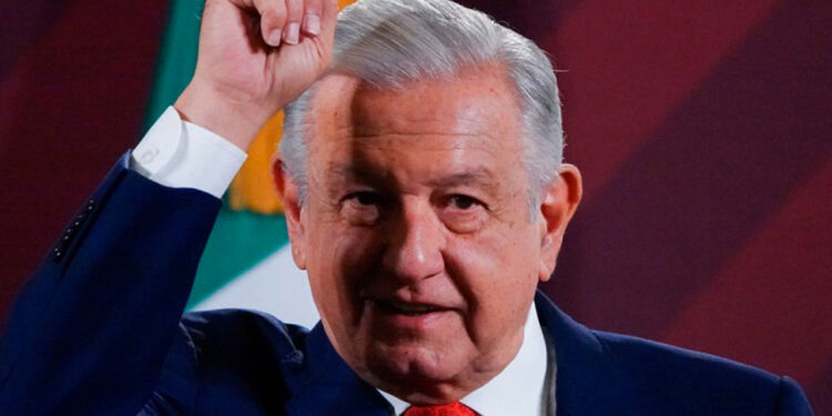 López Obrador alista reforma para que los ciudadanos elijan a ministros