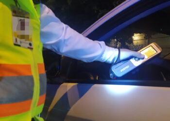 Sanciona dispositivo alcoholímetro a 53 personas por conducir con marcado aliento etílico