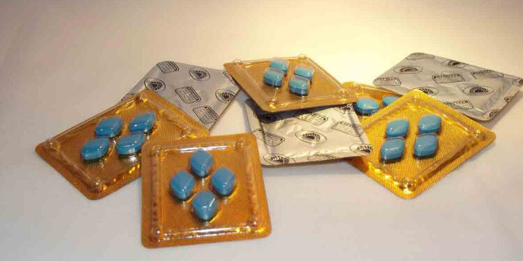 Alumnas dan bebidas con viagra a sus compañeros por reto viral