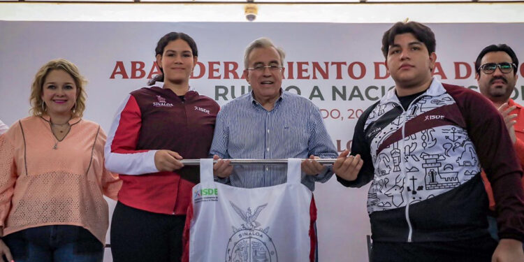 Les desea Gobernador Rocha lo mejor a deportistas