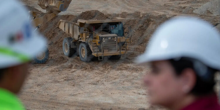 Producción industrial de México crece 2.5 % en el primer trimestre de 2023