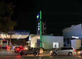 Registran compras de pánico en gasolinerías de Sinaloa por bloqueos a plantas de Pemex