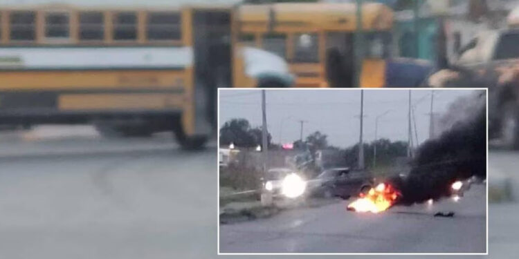 Terror en Matamoros: bajan a alumnos de secundaria de su transporte para usarlo en nuevos bloqueos