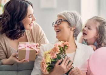 Día de las Madres 2023: 7 regalos que puedes comprar por menos de 500 pesos
