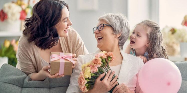 Día de las Madres 2023: 7 regalos que puedes comprar por menos de 500 pesos