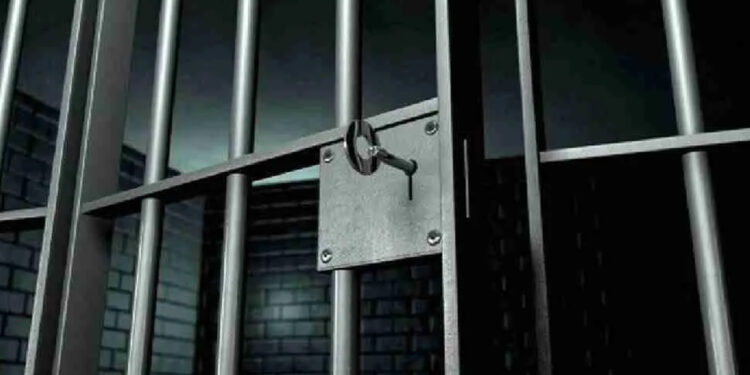 Vinculado a proceso por violencia familiar quedó Andrés Raúl “M”