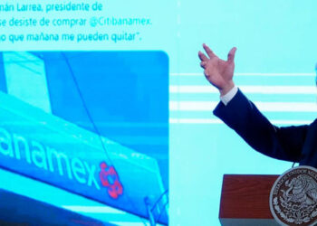 López Obrador no descarta que gobierno compre Banamex si Grupo México desiste