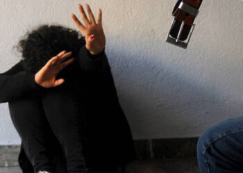 Vinculan a proceso a sujeto por violencia familiar contra su hermano