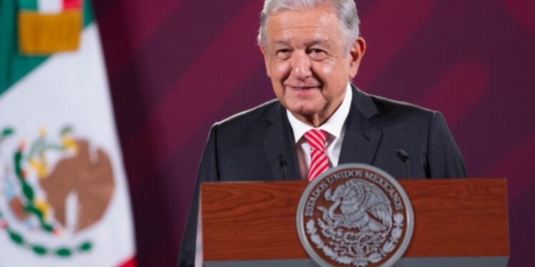 Con Perú, sin relaciones diplomáticas y comerciales: López Obrador