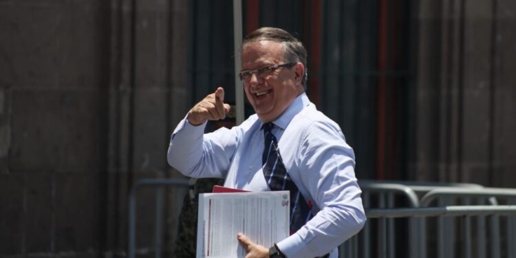 “Habrá sorpresas”, promete Ebrard sobre inicio de su gira