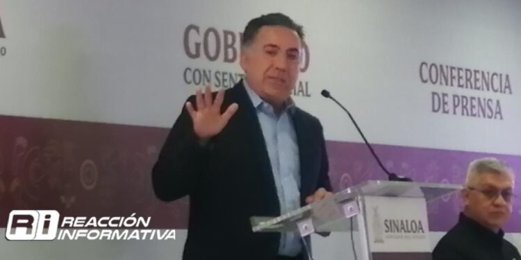 Rubén Rocha Moya envía a Congreso propuesta para bajar a 25 años el mínimo para aspirar a un cargo público