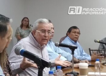 “Si quieren dialogar que suelten el aeropuerto”: Gobernador