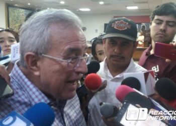 “Yo no voy a poner géneros a las candidaturas”: Gobernador