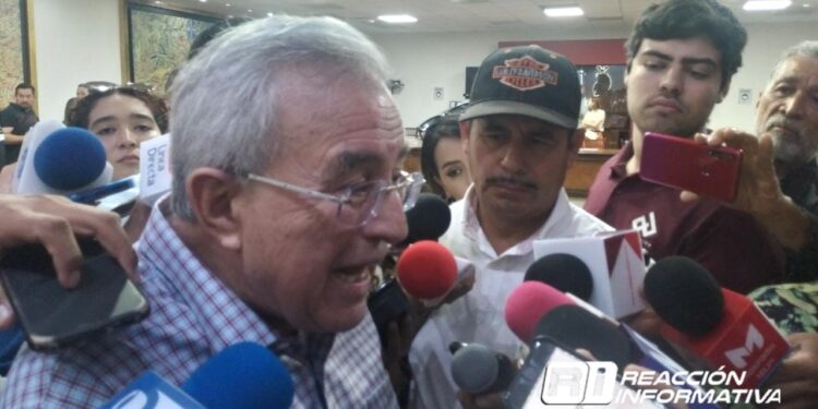 “Yo no voy a poner géneros a las candidaturas”: Gobernador