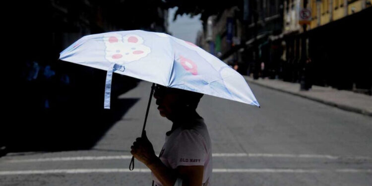 Confirman 112 muertes por ola de calor en 8 estados de México