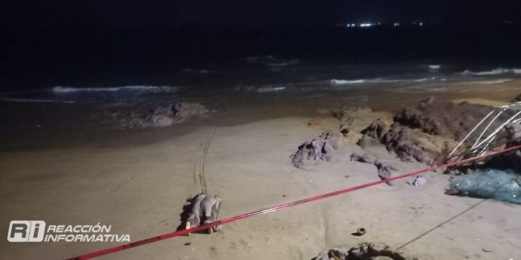 Luego de siete horas en el mar, emerge cuerpo de persona desaparecida en Playa Cerritos