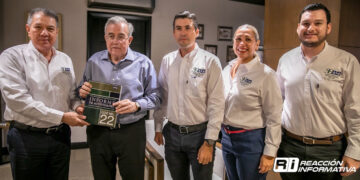 Recibe Rocha Informe de Actividades 2022 de la Comisión de Derechos Humanos