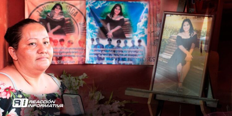 A mí solo me dijeron que la habían asaltado, llegué y estaba muerta; ahora qué voy a hacer sin mi niña