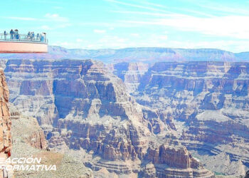 Muere turista al caer más de mil metros desde Skywalk del Gran Cañón