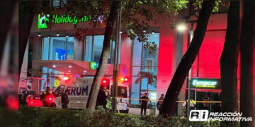 Muere mujer tras caer varios pisos en hotel de Reforma, CDMX: ¿qué pasó y últimas noticias?