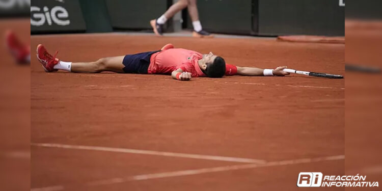 Djokovic arrolla a Ruud y releva a Nadal en el Olimpo del tenis