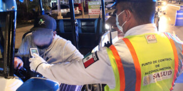 Operativo Alcoholímetro sanciona 54 personas durante fin de semana, juez cívico envía a seis ciudadanos a celdas