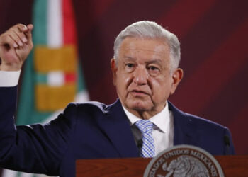 López Obrador alista reunión con Secretario de Transporte de EU; discutirán categoría aérea