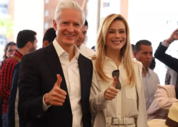 Del Mazo reconoce la elección y a Delfina; priistas lo acusan de traidor