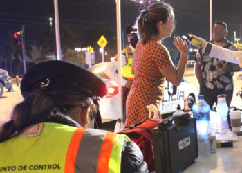 Sanciona juez cívico a 54 personas por conducir con aliento etílico