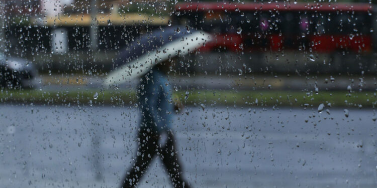 Lluvia sorprende a Mazatlán esta madrugada y registrará un clima caluroso el día de hoy