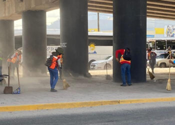 Mantiene servicios públicos limpios los accesos a la ciudad