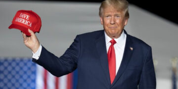 Nuevo revés para Donald Trump: será imputado por 37 cargos federales