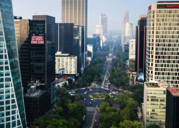 AMLO pronostica que economía mexicana puede llegar a crecer hasta 4% en 2023