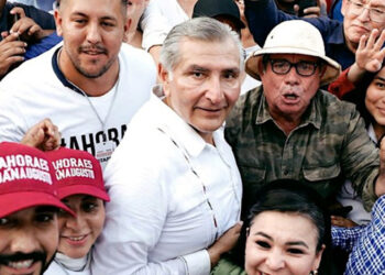 Hay que organizar al pueblo en contra de los de siempre: Adán López